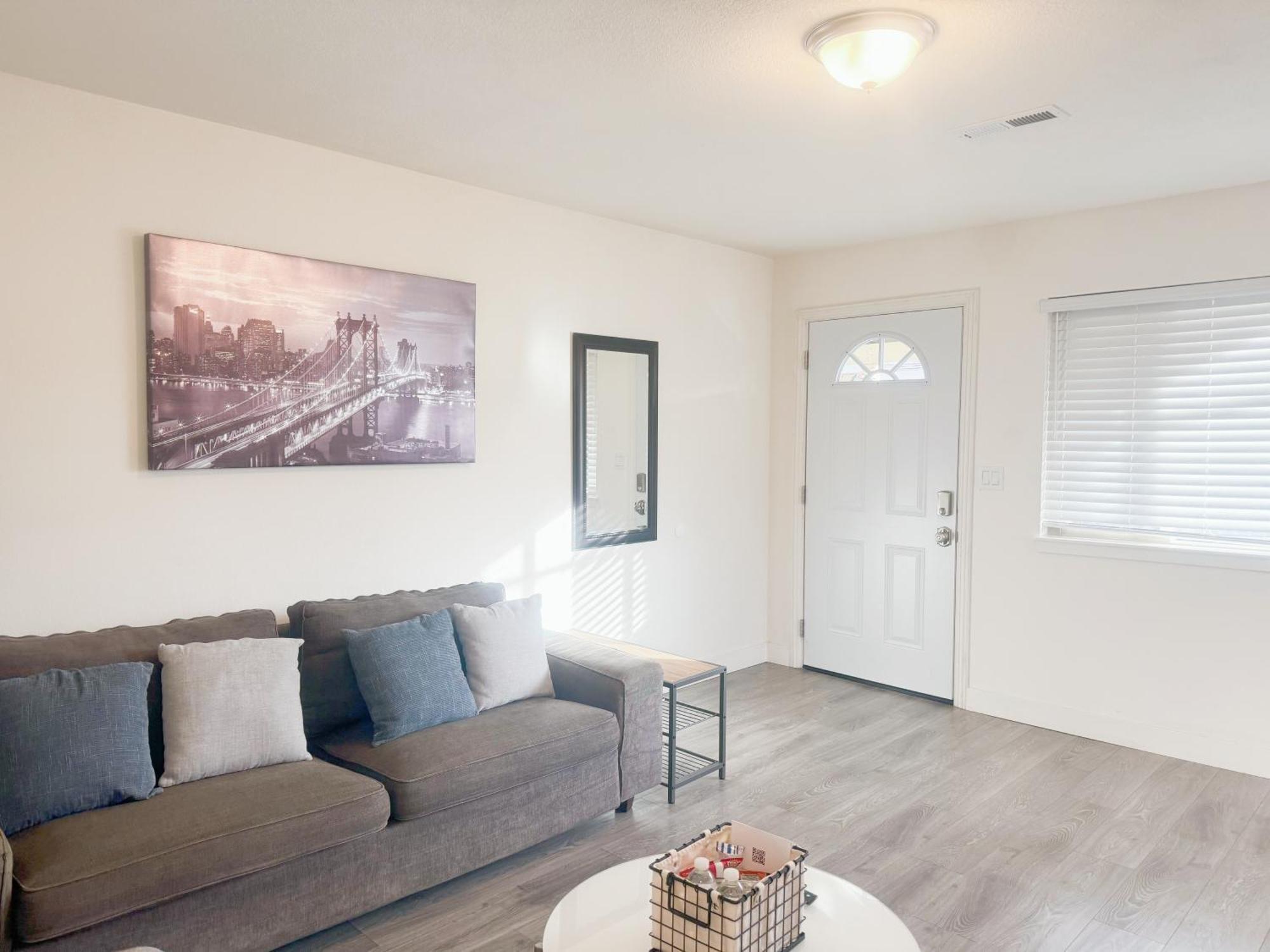 2Br Apt With Brand New Super Quite Ac, Washer, Dryer, Free Ev Station, Free Parking In Cupertino ซันนีเวล ภายนอก รูปภาพ
