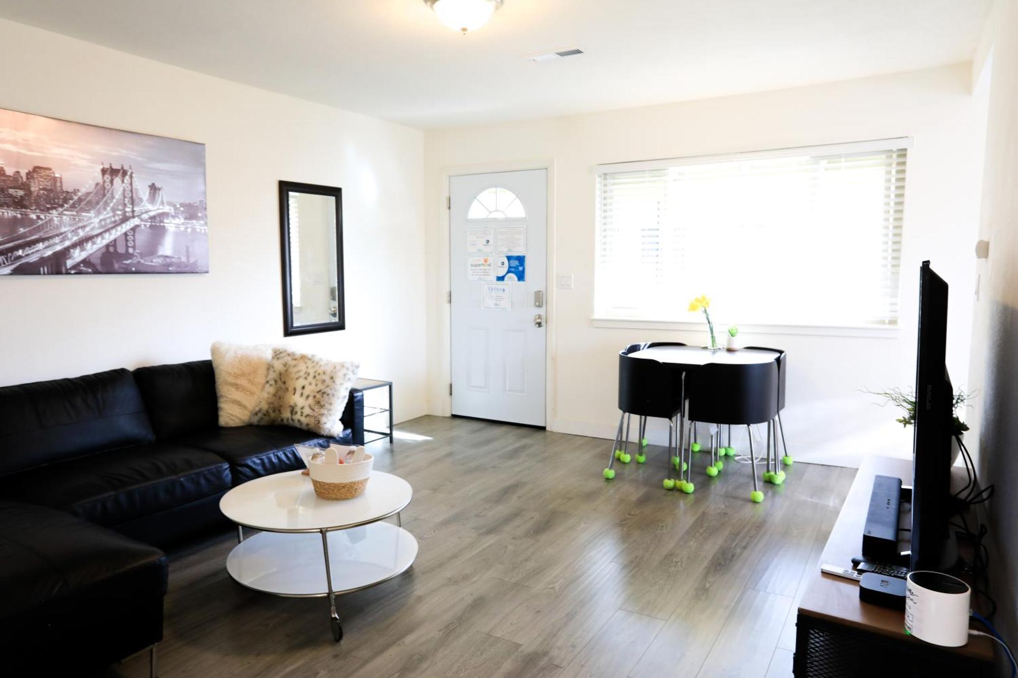 2Br Apt With Brand New Super Quite Ac, Washer, Dryer, Free Ev Station, Free Parking In Cupertino ซันนีเวล ภายนอก รูปภาพ