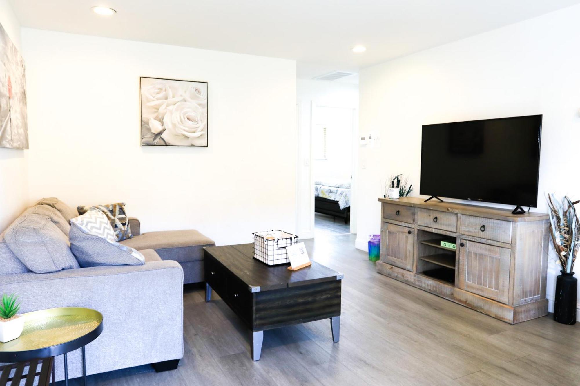 2Br Apt With Brand New Super Quite Ac, Washer, Dryer, Free Ev Station, Free Parking In Cupertino ซันนีเวล ภายนอก รูปภาพ