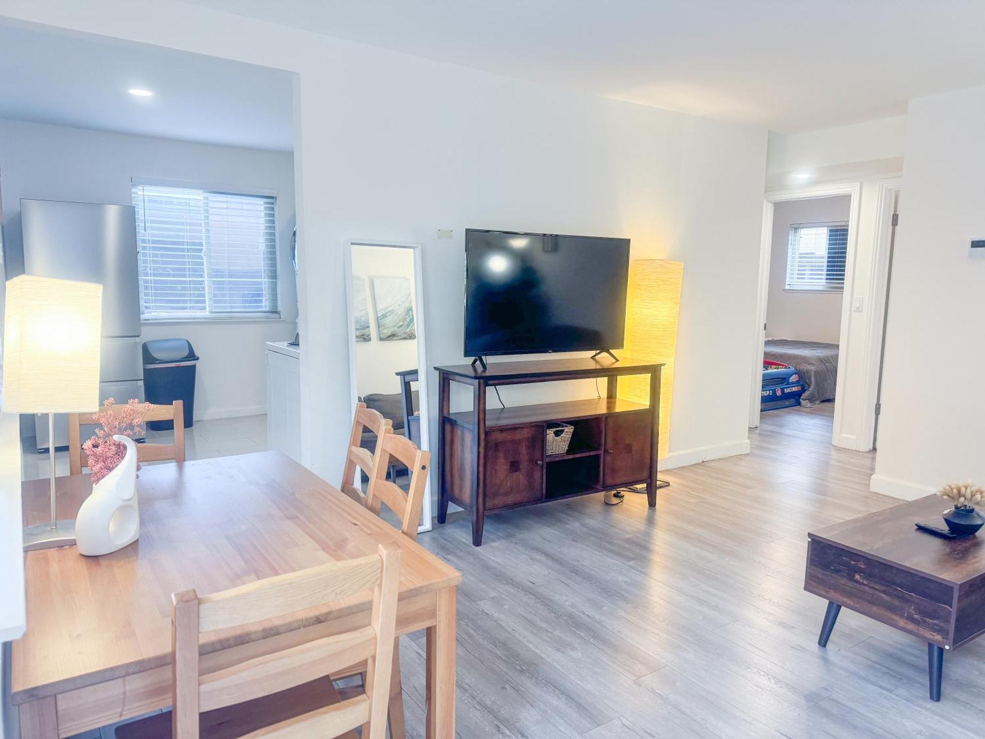 2Br Apt With Brand New Super Quite Ac, Washer, Dryer, Free Ev Station, Free Parking In Cupertino ซันนีเวล ภายนอก รูปภาพ