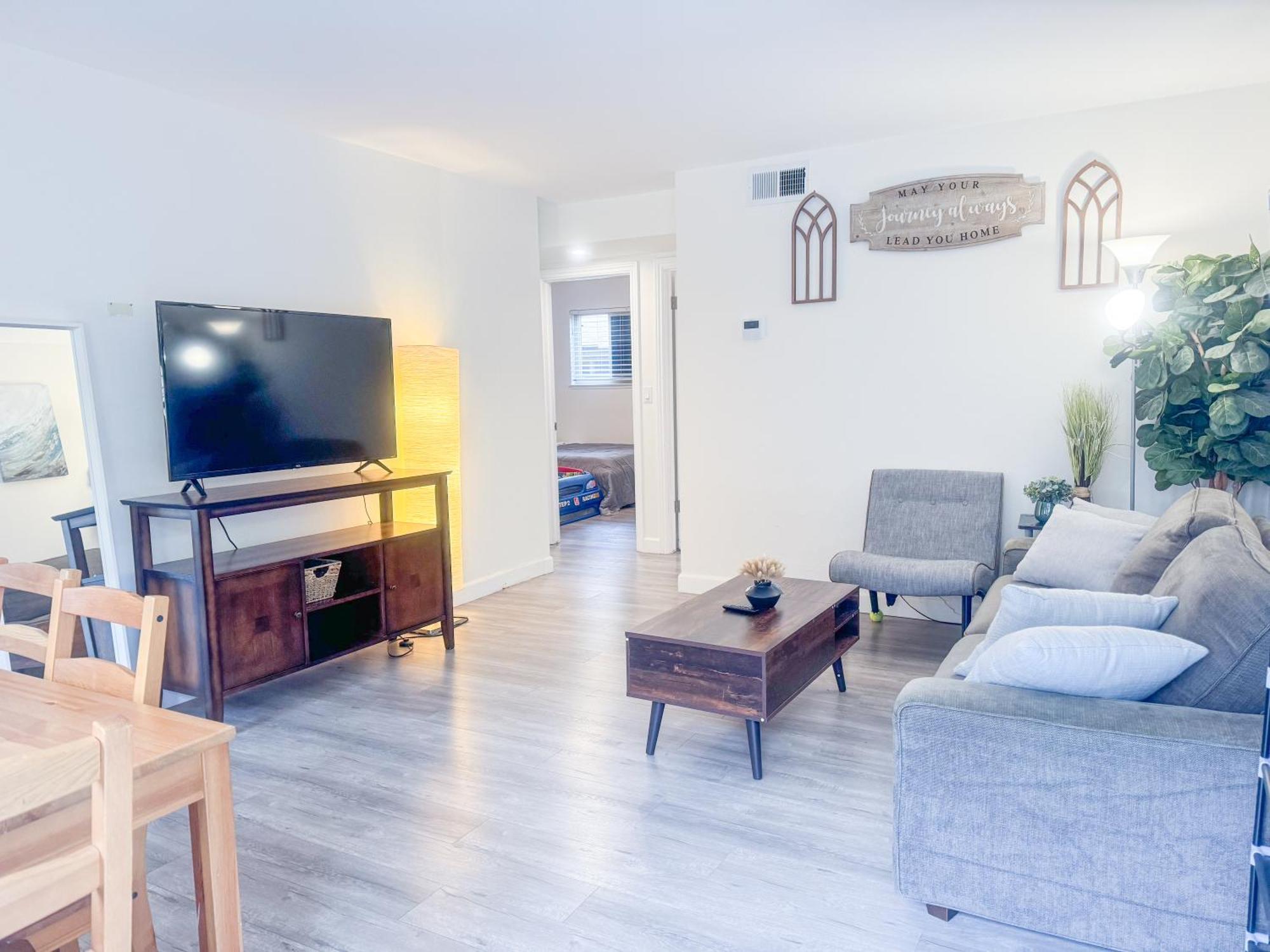 2Br Apt With Brand New Super Quite Ac, Washer, Dryer, Free Ev Station, Free Parking In Cupertino ซันนีเวล ภายนอก รูปภาพ